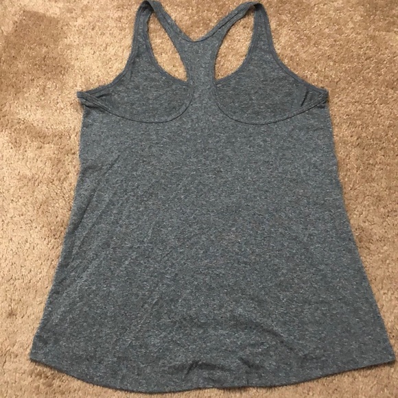 Old Navy Active Tank Top - Picture 2 of 7